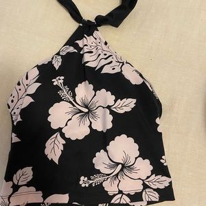 Hawaiian halter top